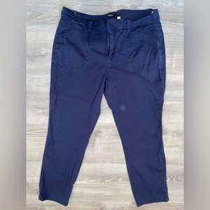 Navy blue supplies pants